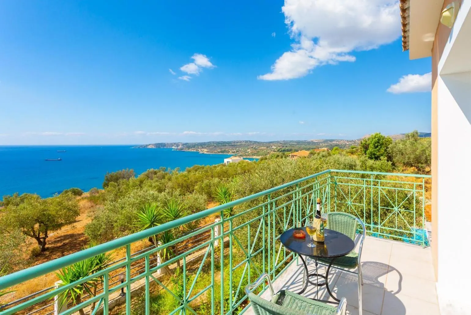 Villa Eri Vlachata 0*,  Greece